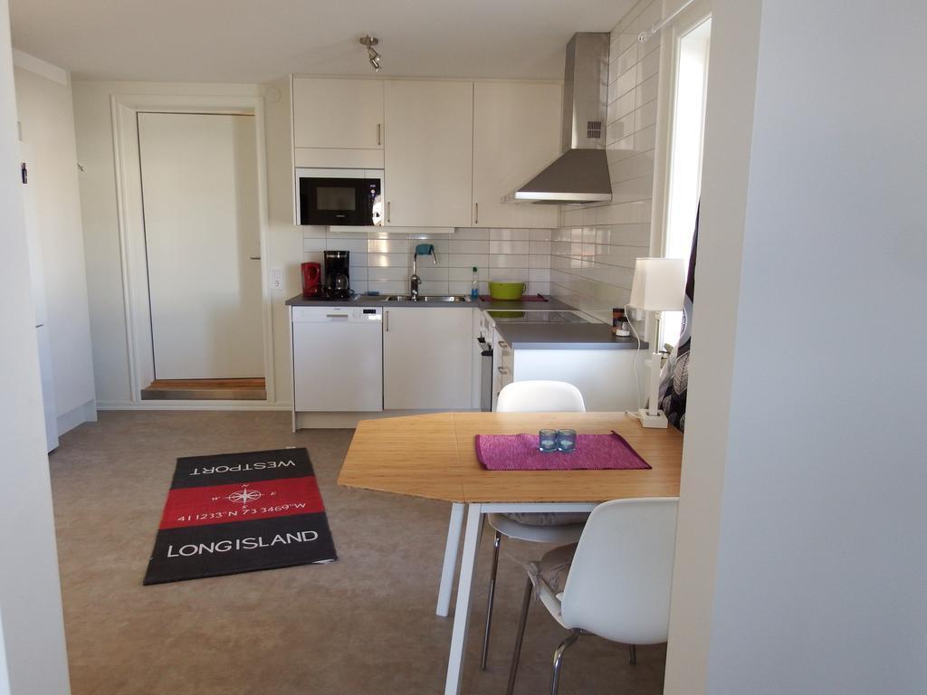 Sjoehuset Apartment Ellos Bagian luar foto
