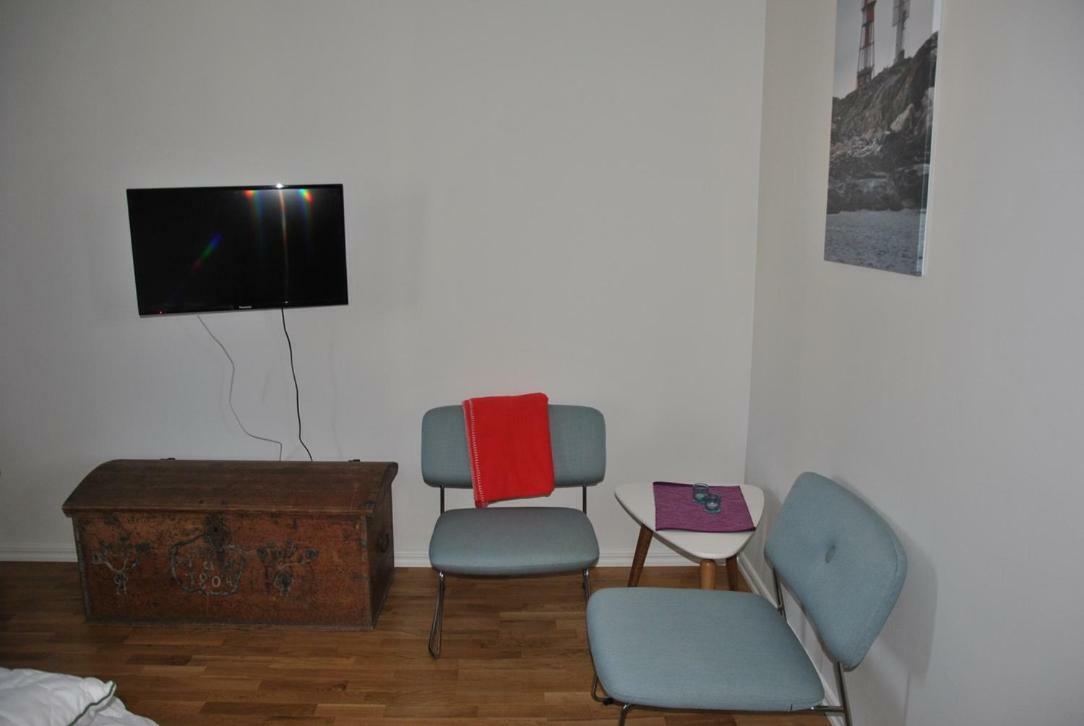 Sjoehuset Apartment Ellos Bagian luar foto